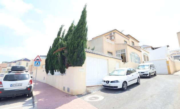 Herverkoop - Terraced house - Torrevieja - Los balcones