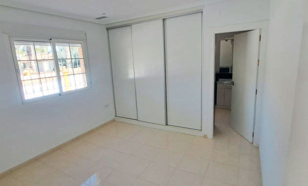 Herverkoop - Country Property - Catral