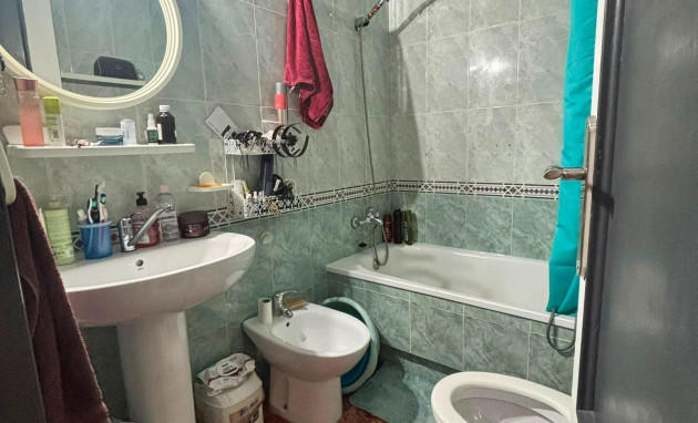 Herverkoop - Apartment - Torrevieja - Centro