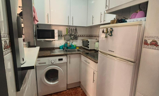 Herverkoop - Apartment - Torrevieja - Centro
