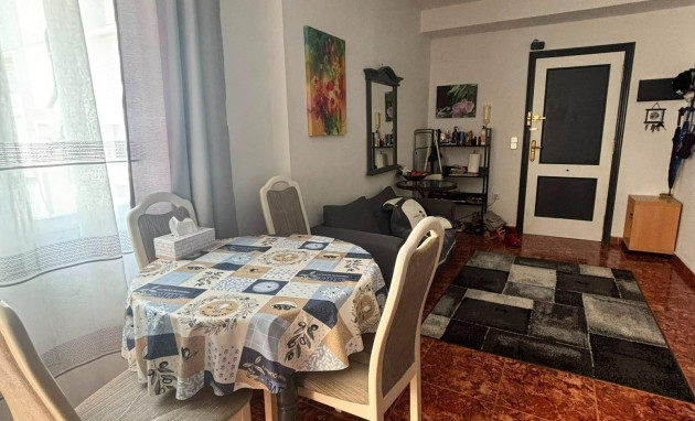 Herverkoop - Apartment - Torrevieja - Centro