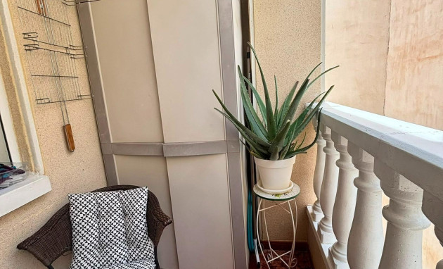 Herverkoop - Apartment - Torrevieja - Centro