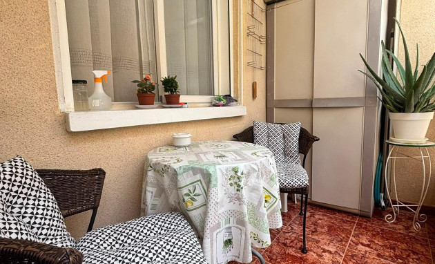 Herverkoop - Apartment - Torrevieja - Centro