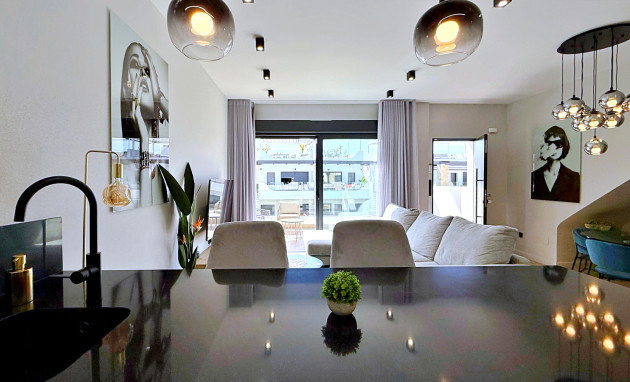 Herverkoop - Apartment - Orihuela Costa - Punta Prima