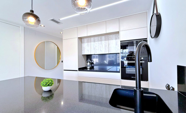 Herverkoop - Apartment - Orihuela Costa - Punta Prima