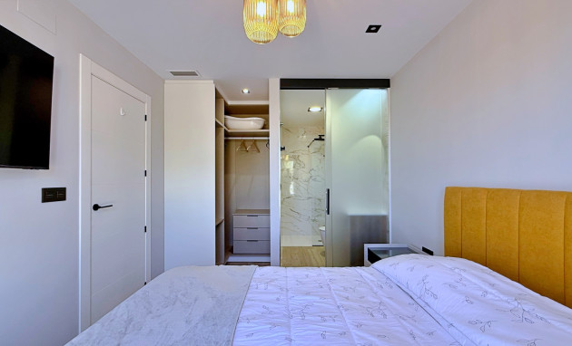 Herverkoop - Apartment - Orihuela Costa - Punta Prima