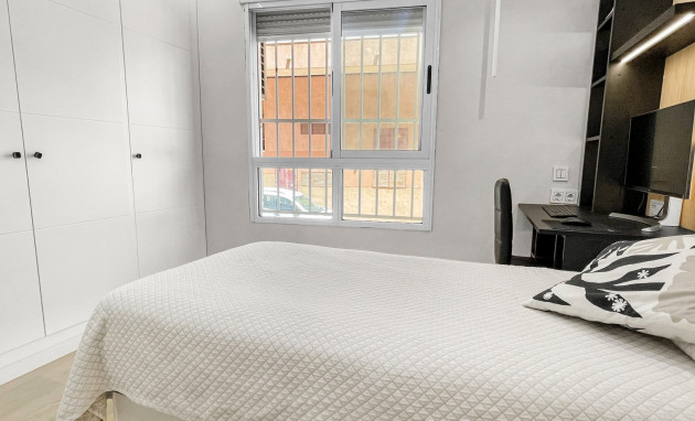 Herverkoop - Apartment - Torrevieja - Torrevieja - Centre