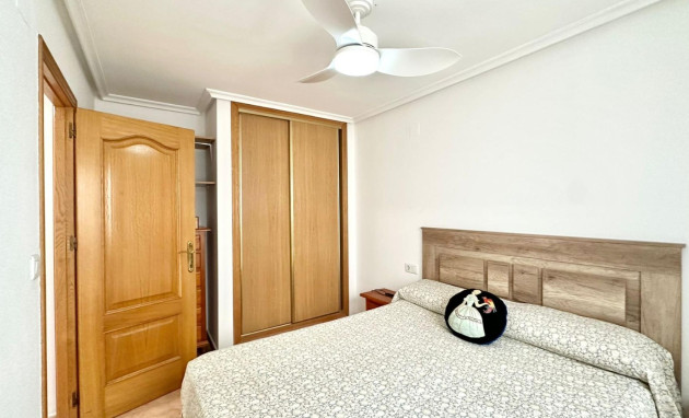 Resale - Apartment - Torrevieja - Centro