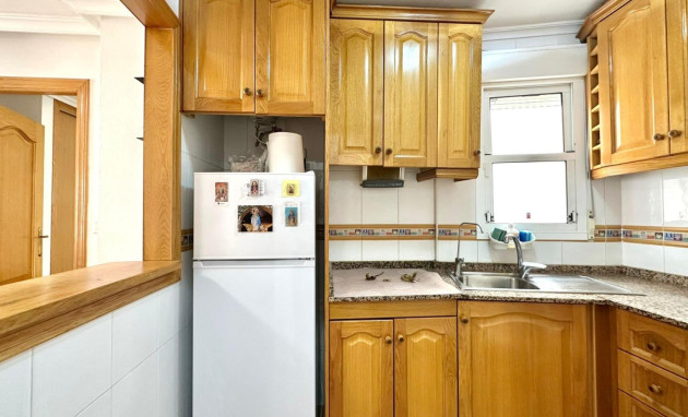 Resale - Apartment - Torrevieja - Centro