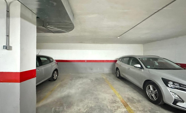 Resale - Apartment - Torrevieja - Centro