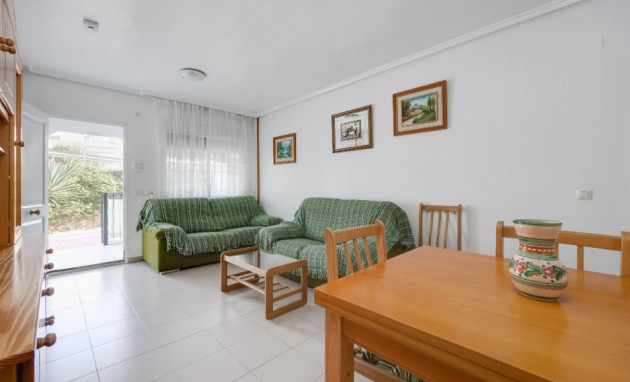 Resale - Apartment - Torrevieja - Playa de los Naufragos