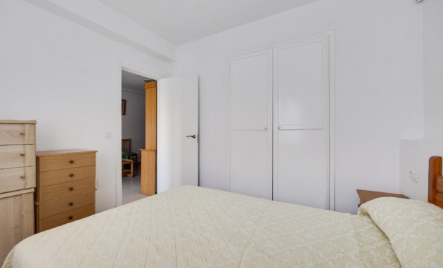 Resale - Apartment - Torrevieja - Playa de los Naufragos