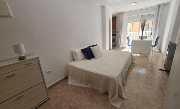 Reventa - Studio - Torrevieja - Centro