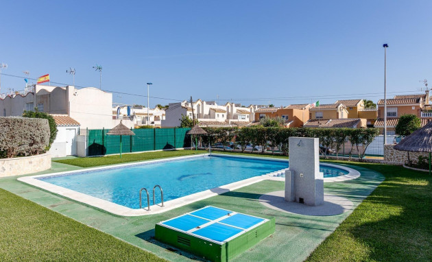 Revente - Bungalow - Rez-de-chaussée - Torrevieja - Los balcones