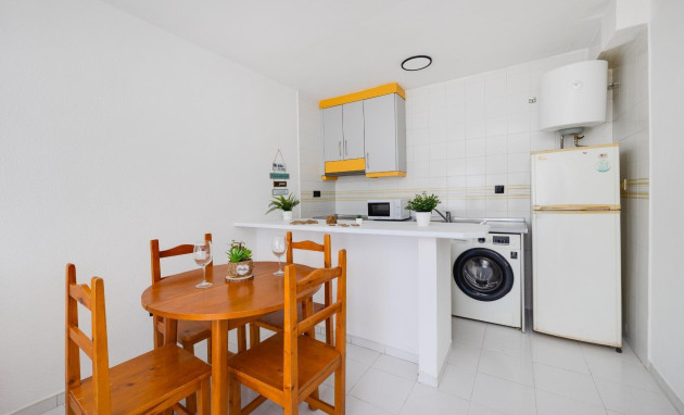 Revente - Bungalow - Rez-de-chaussée - Torrevieja - Los balcones