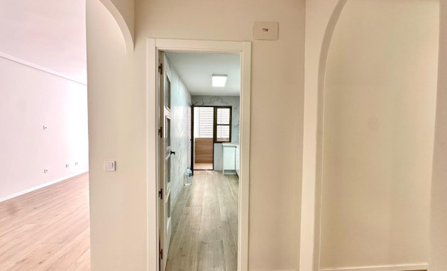 Herverkoop - Apartment - Torrevieja - torrevieja