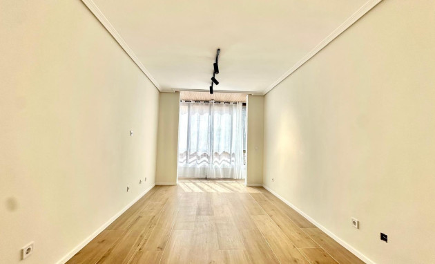 Herverkoop - Apartment - Torrevieja - torrevieja