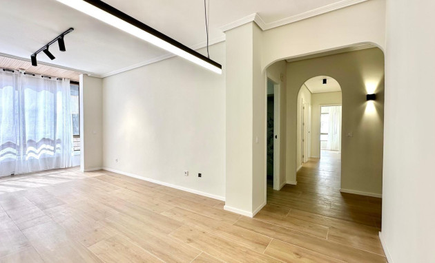 Herverkoop - Apartment - Torrevieja - torrevieja
