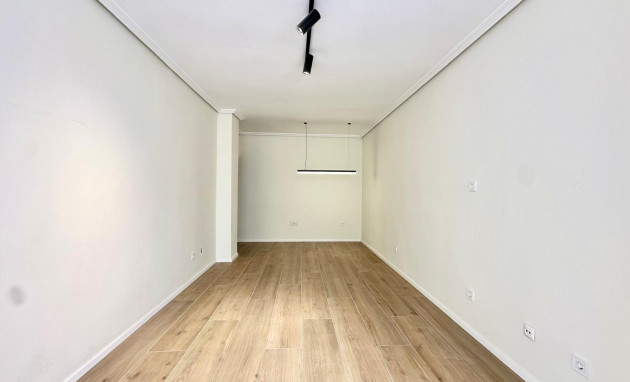 Herverkoop - Apartment - Torrevieja - torrevieja