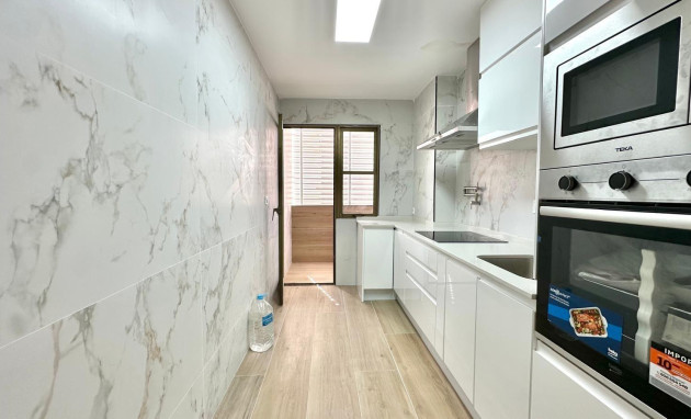 Herverkoop - Apartment - Torrevieja - torrevieja