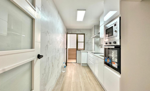Herverkoop - Apartment - Torrevieja - torrevieja