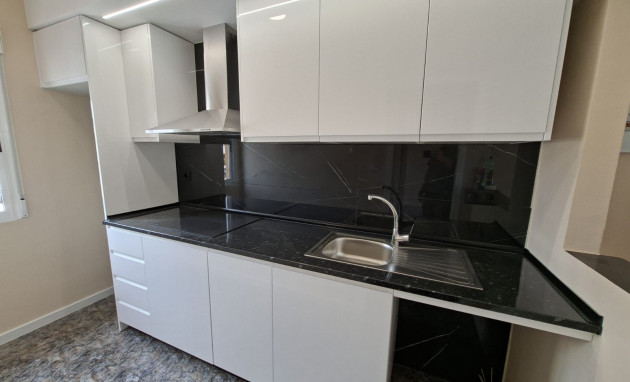 Revente - Apartment - Orihuela Costa - Punta Prima