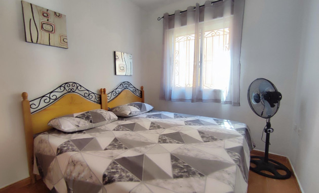 Herverkoop - Terraced house - Orihuela Costa - La Florida