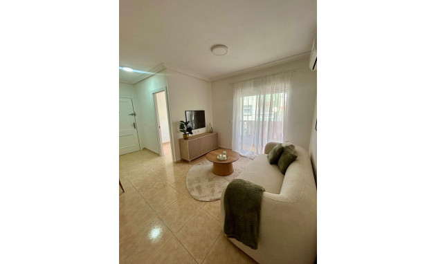 Herverkoop - Apartment - Torrevieja - Centro