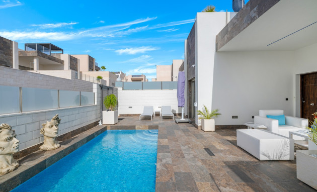 Herverkoop - Villa - Orihuela Costa - Villamartín