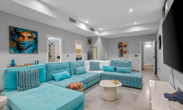 Herverkoop - Villa - Orihuela Costa - Villamartín