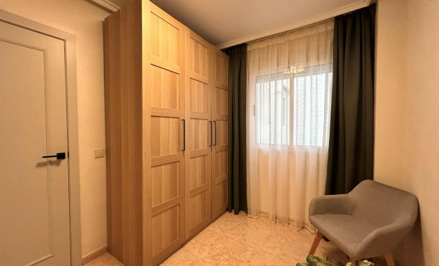 Herverkoop - Apartment - Torrevieja - Centro