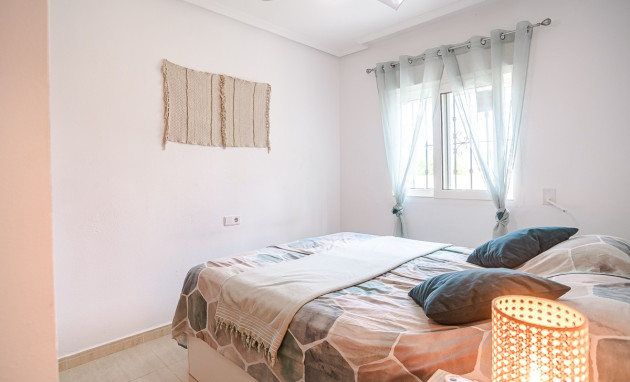 Herverkoop - Apartment - Orihuela Costa