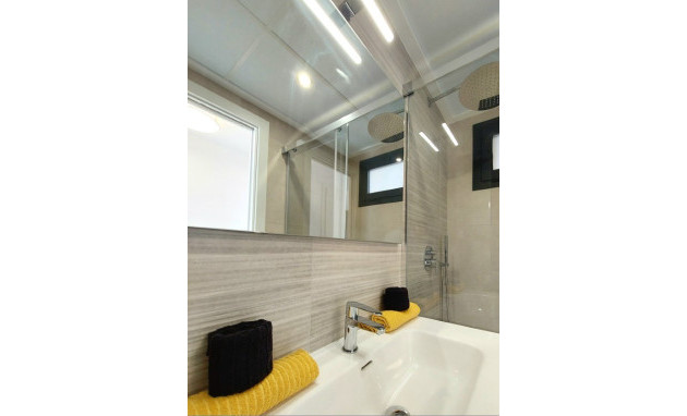 Herverkoop - Apartment - Orihuela Costa - Villamartin