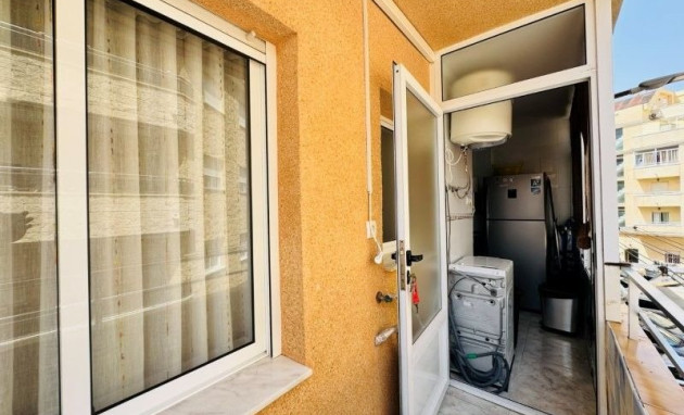Herverkoop - Apartment - La Mata