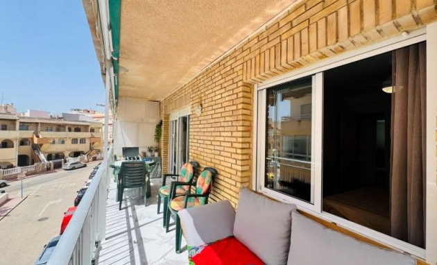 Herverkoop - Apartment - La Mata
