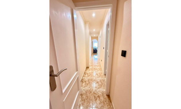 Herverkoop - Apartment - Torrevieja - Playa de los locos