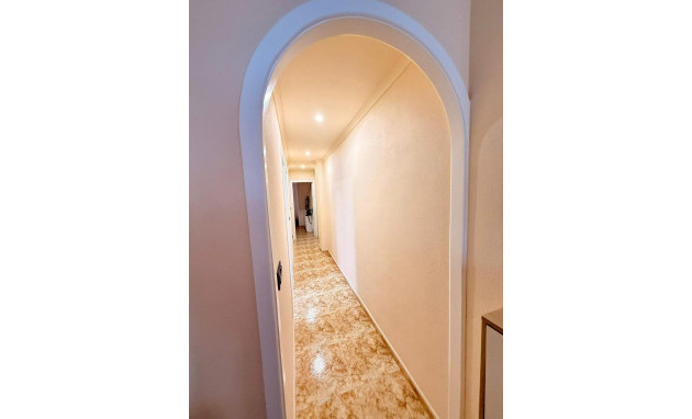 Herverkoop - Apartment - Torrevieja - Playa de los locos