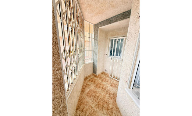 Herverkoop - Apartment - Torrevieja - Playa de los locos