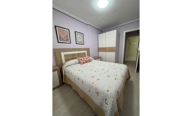 Herverkoop - Apartment - Torrevieja - Playa de los locos
