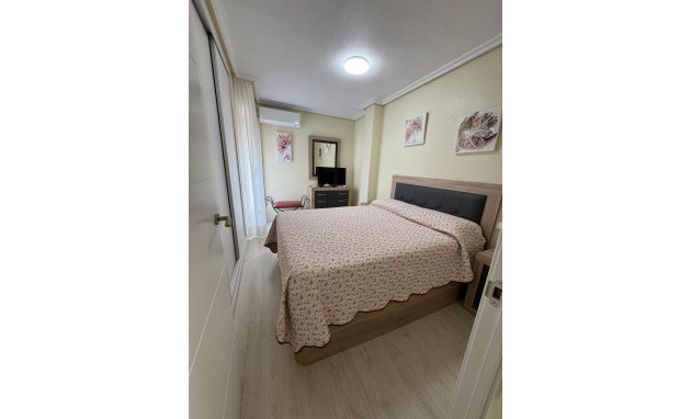 Herverkoop - Apartment - Torrevieja - Playa de los locos