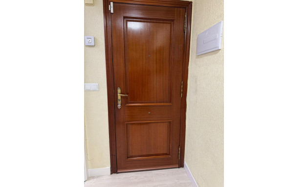 Herverkoop - Apartment - Torrevieja - Playa de los locos