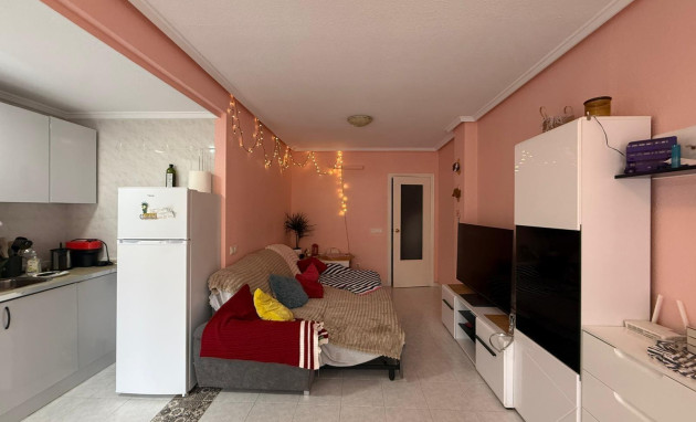 Herverkoop - Apartment - Torrevieja - Centro