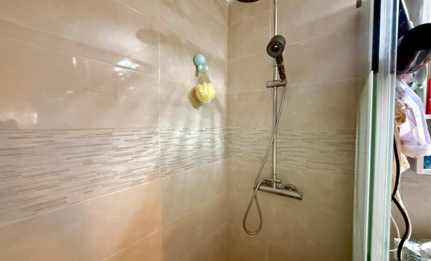 Herverkoop - Apartment - Torrevieja - Centro