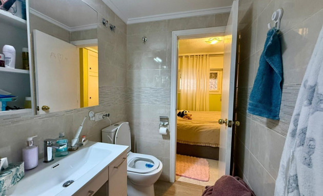 Herverkoop - Apartment - Torrevieja - Centro