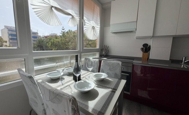 Herverkoop - Apartment - Torrevieja - Playa del cura