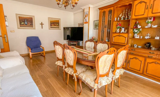 Herverkoop - Apartment - Torrevieja - Playa Acequion