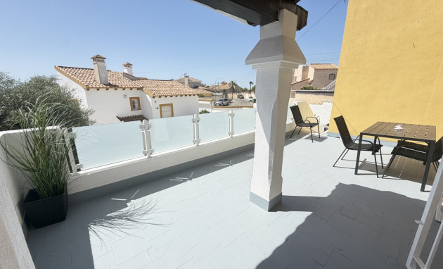 Herverkoop - Detached Villa - Orihuela Costa - Villamartin