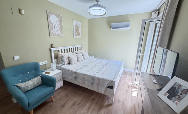 Herverkoop - Detached Villa - Orihuela Costa - Villamartin