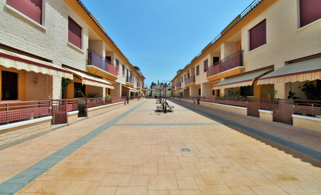 Herverkoop - Herenhuis - Orihuela - Los Desamparados