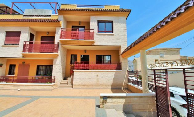 Herverkoop - Herenhuis - Orihuela - Los Desamparados